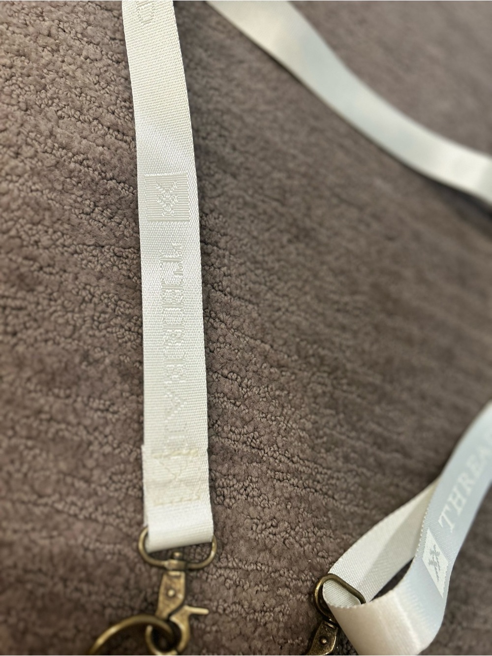 Thread Wallets Cross Body Bag- Tan - Picture 4 of 9